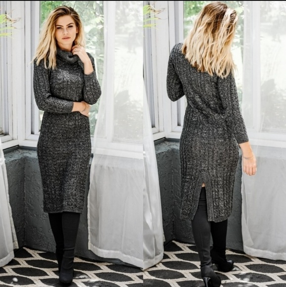 Gray long-sleeve turtleneck sweater… - Picture 1 of 8